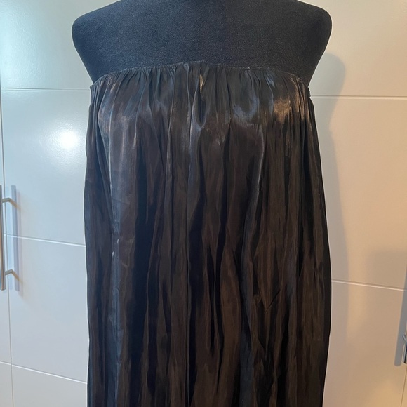 NWT Zara Strapless Dress with Front Slit and Interior Corset Size M - Picture 5 of 16